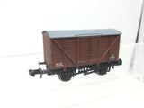 Graham Farish 373-726 N Gauge BR 10t Insulated Van 041421
