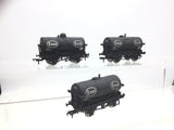Bachmann 37-666 OO Gauge Set of 3 Esso 14t Tank Wagons Weathered