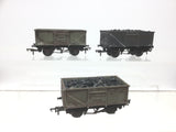 Trix OO Gauge BR Grey 16t Mineral Wagon B68174 x3 (WEATHERED)