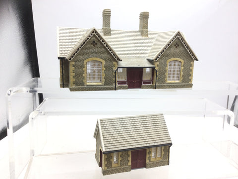 Hornby R9680 OO Gauge Skaledale Dent Station