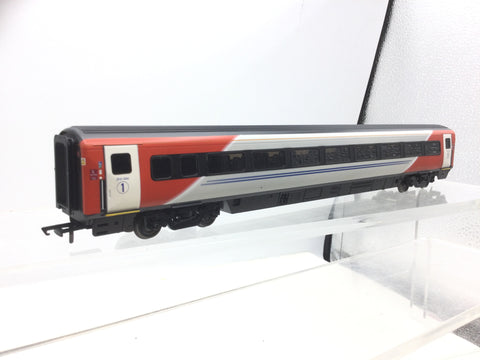 Hornby R40149 OO Gauge LNER, Mk4 Open First (Accessible Toilet), Coach L-Era 11