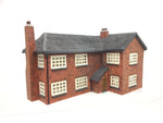 Hornby R8505 OO Gauge Skaledale The Kings Head Hotel