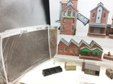 Job Lot of Assorted Kit Built OO/HO Gauge Buildings and Accessories (L6)