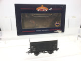 Bachmann 37-751C OO Gauge GWR 12t Fruit Van 134139