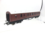 Hornby R4389 OO Gauge LMS Stanier Brake Coach 5200