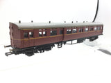 Hornby R4100E OO Gauge BR Maroon Autocoach W194W