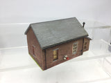 Hornby R8521 OO Gauge Skaledale Strawson's Warehouse (MODIFIED)