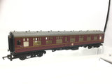 Hornby R1021 OO Gauge BR Maroon Mk 1 Coach E15398