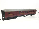 Hornby R1021 OO Gauge BR Maroon Gresley Brake Coach E10065E