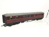 Hornby R1021 OO Gauge BR Maroon Gresley Brake Coach E10065E