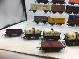 Job Lot of Assorted OO Gauge Wagons (L1)