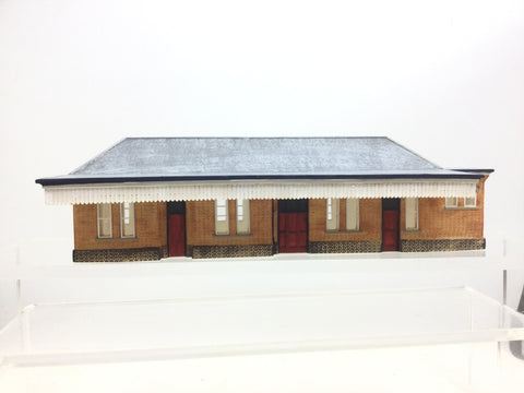 Oxford Rail 76R001 OO Gauge GWR Station Building (REFINISHED)