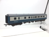 Airfix 54200 OO Gauge BR Mk2D Brake Coach E9479