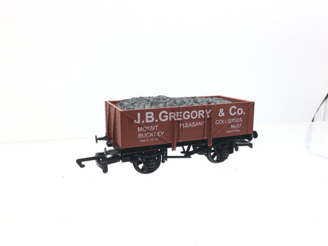 Dapol B301 OO Gauge 5 Plank Wagon JB Gregory, Mount Pleasant