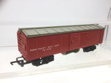 Hornby R344 OO Gauge Track Cleaning Car (Red)