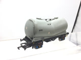 Hornby R6160 OO Gauge V Tank Wagon 9202