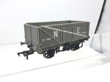 Bachmann 37-075 OO Gauge 7 Plank Wagon NE 158486