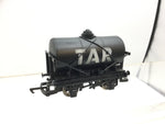Hornby R9006 OO Gauge Thomas and Friends Tar Wagon Unboxed