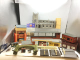 Job Lot of Assorted OO/HO Gauge Buildings and Accessories (L9)