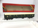 Hornby R933 OO Gauge SR Green Mk 1 Corridor Composite Coach 5740