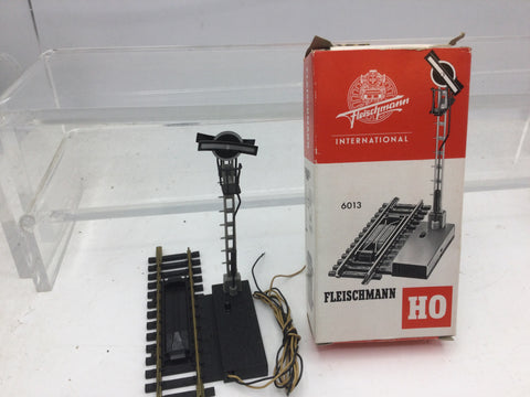 Fleischmann 6013 HO Gauge Electrically Operated Uncoupler