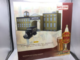 Lledo BB1002 1:76/OO Gauge Brewery & Whitbread Scammell Box Van