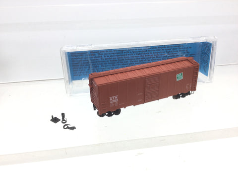 Deluxe Innovations 142102 N Gauge Box Car Grand Trunk Western 516465