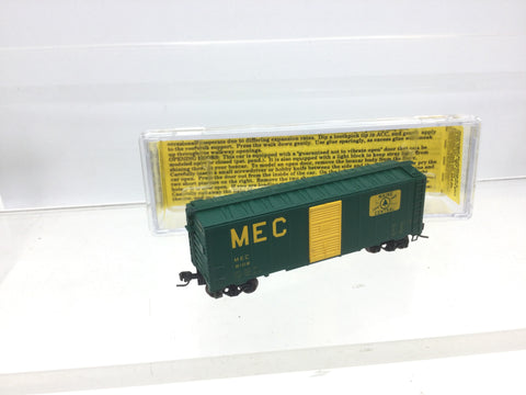 Deluxe Innovations 14060 N Gauge Box Car Maine Central 6108