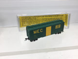 Deluxe Innovations 14060 N Gauge Box Car Maine Central 6108