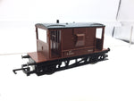 Hornby R1085 OO Gauge BR Standard 20t Brake Van B952010