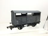 Dapol B500 OO Gauge GWR Cattle Wagon 13813