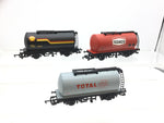 Hornby R6366 OO Gauge TTA Oil Tanker Wagons