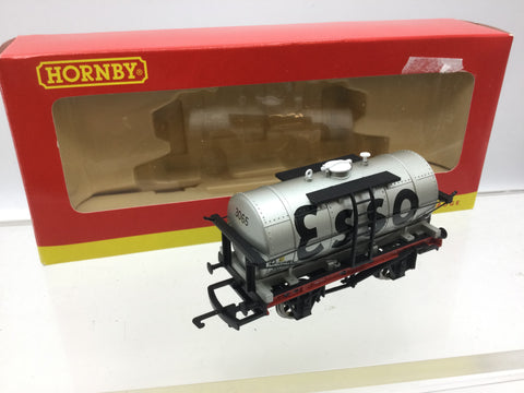 Hornby R6319A OO Gauge 14t Tank Wagon Esso 3065