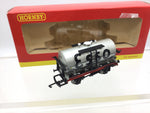 Hornby R6319A OO Gauge 14t Tank Wagon Esso 3065