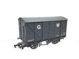 Mainline 37414 OO Gauge GWR 12t Vent Van 123507