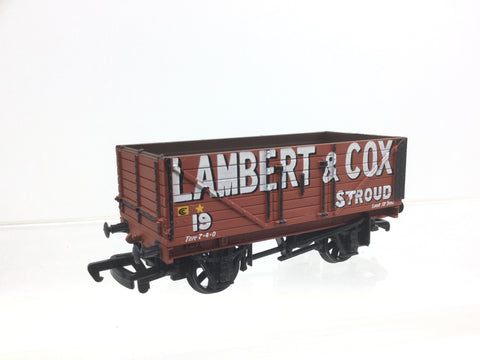 Replica 13207 OO Gauge 7 Plank Wagon Lambert & Cox, Stroud