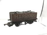 Lima 305677 OO Gauge 7 Plank Wagon Harrods