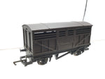 Hornby R9203 OO Gauge Thomas and Friends Cattle Wagon