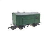 Lima 305628 OO Gauge Horse Box Southern Green