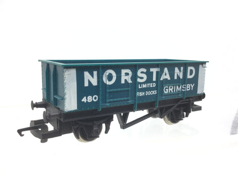 Hornby R220 OO Gauge Norstand Open Wagon