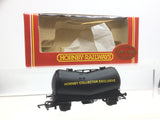 Hornby R6090 OO Gauge PCA Presflo/Vee Tank Wagon Collectors Club