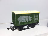 Hornby R216 OO Gauge Vent Van Prime Pork
