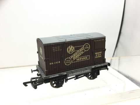 Dapol B531 OO Gauge GWR Conflat Wagon with Container 39005
