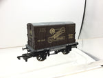 Dapol B531 OO Gauge GWR Conflat Wagon with Container 39005