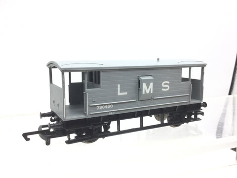 Hornby R6079A OO Gauge LMS Brake Van 730450