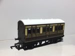 Hornby R446 OO Gauge GWR 4 Wheel Coach