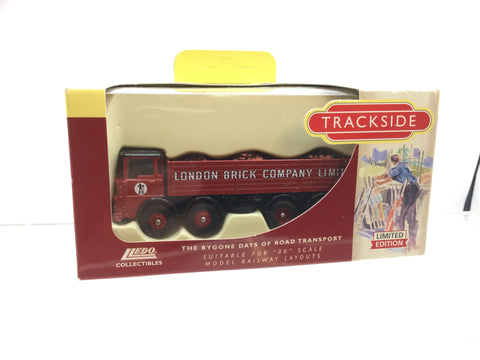 Lledo DG187005 1:76/OO Gauge Guy Tipper London Brick Co