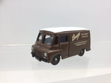 Corgi DG201004 1:76/OO Gauge Morris LD Van Bowyers Sausages