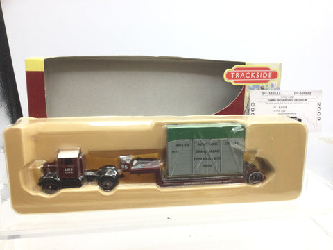 Lledo DG112001 1:76/OO Gauge Scammell Tractor with Low Loader LMS
