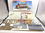 Hornby R418 OO Gauge Dunster Station Kit